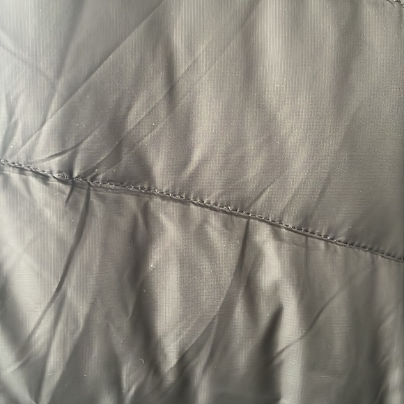 Gap men’s bubble vest - Picture 8 of 11